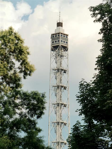 Branca Tower (Milan, 1933) | Structurae