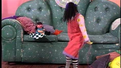 The Big Comfy Couch Clock Rug Stretch - Couch Collection