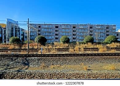 Bullet Train Side View: Over 111 Royalty-Free Licensable Stock Photos | Shutterstock