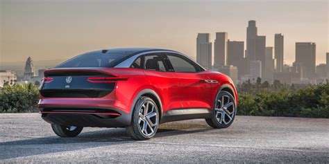 VW debuts all-electric SUV concept in the US, says it will be its first next-gen EV in the ...