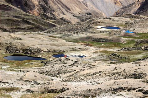 Damodar Kund - The sacred place for Hindu pilgrimage