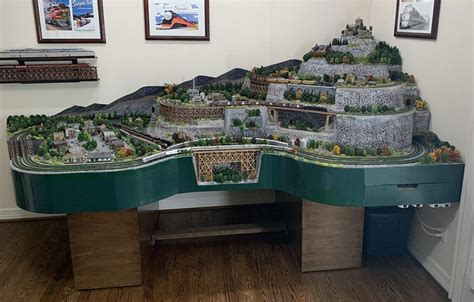 10 Stunning Complete N Scale Train Layouts