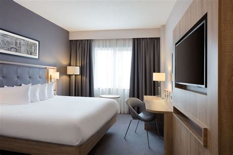 Leonardo Hotel London Watford - Formerly Jurys Inn in Watford | Best Rates & Deals on Orbitz