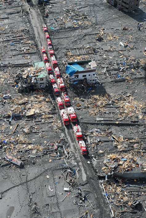 Aftermath of the 2011 Tōhoku earthquake and tsunami - Wikipedia