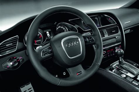 audi-rs5-interior