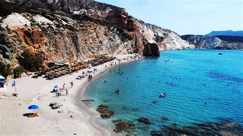 The Best Beaches To Visit in Santorini, Greece | Found The World