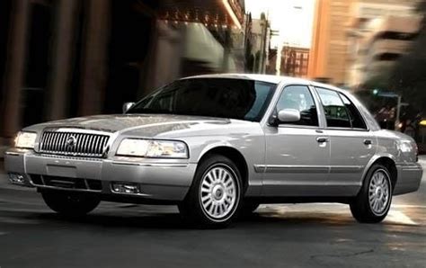 Used 2011 Mercury Grand Marquis Prices, Reviews, and Pictures | Edmunds