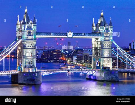 Tower Bridge At Night London Stock Photo - Alamy