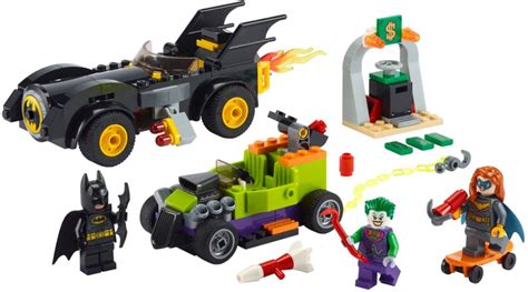 Best Buy: LEGO Super Heroes Batman vs. The Joker: Batmobile Chase 76180 ...