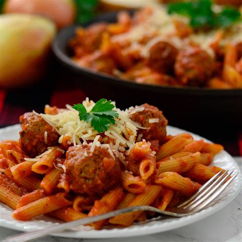 Easy Meatball Marinara Penne - Pink Cake Plate