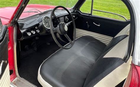 1960 Nash Metropolitan Interior | Barn Finds