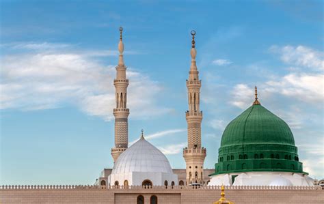 The Construction of the Masjid an-Nabawi | Green Dome