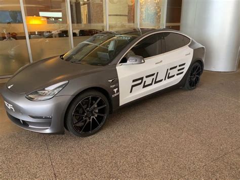 Tesla Model 3 police car makes an appearance at law enforcement tech conference