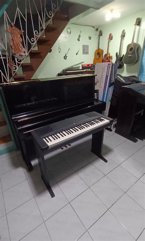 Yamaha keyboard piano, Hobbies & Toys, Music & Media, Musical Instruments on Carousell