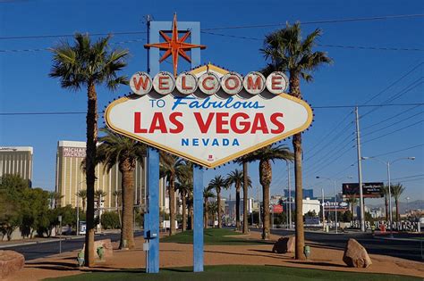 What Is The Difference Between Las Vegas And Paradise, Nevada? | Neighborhoods.com ...