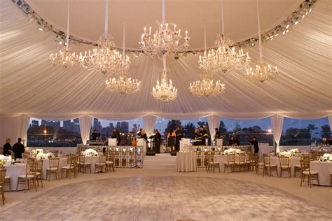 6+ Indoor Outdoor Wedding Venues Near Me For You - WEDNGID