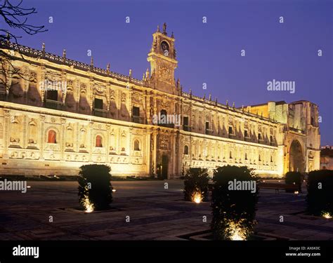 Spain Leon, Hotel, Parador de León façade. Historic architecture ...