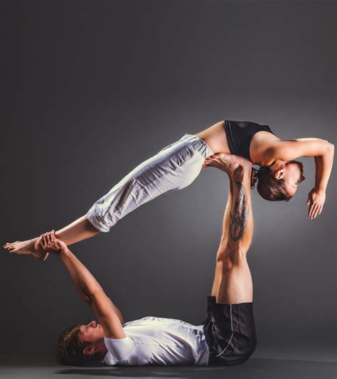 5 Effective Acro Yoga Poses For A Healthy Body