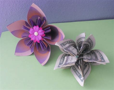 Money Origami, Flower Edition: 10 Different Ways to Fold a Dollar Bill into a Blossoming Bloom ...