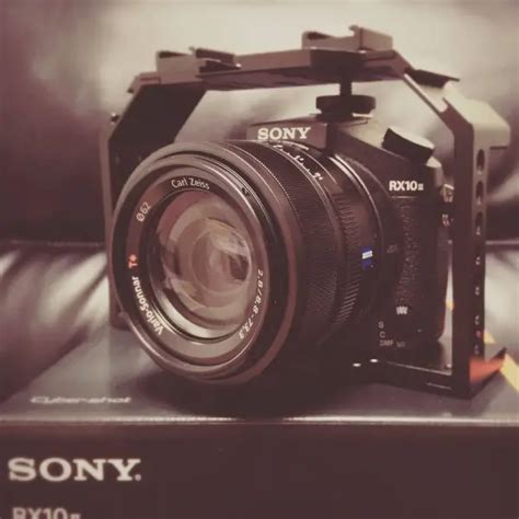 Sony RX10 II and RX100 IV Firmware Update 1.20 Released + ROXOR Stabiliser News | 4K Shooters