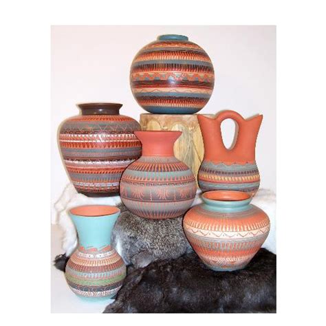 Mountain Arts Gallery - Navajo Pottery