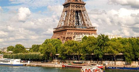 Paris: Eiffel Tower Access & Seine River Cruise