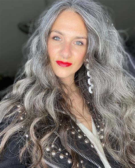 Unique How To Wear Long Grey Hair For Hair Ideas - Best Wedding Hair for Wedding Day Part