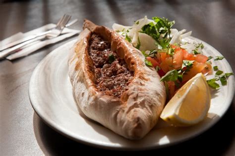 Tel Aviv Food - Recommendations about the city's unique food options | EatinTLV