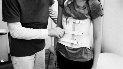 Scoliosis braces: Types, duration, and more