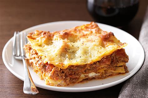 easy meat lasagna