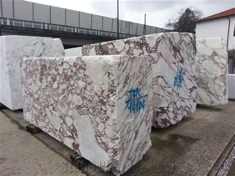 Calacatta Vagli Marble Slabs & Tiles from Italy - StoneContact.com