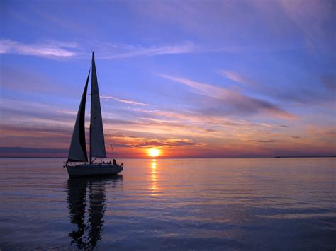 Images For > Sailboats Sunset | Sailboat photography, Ocean sailing ...