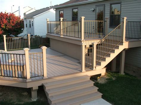 Deck Railings | Deck Railing Systems | Wood | Composite | Metal