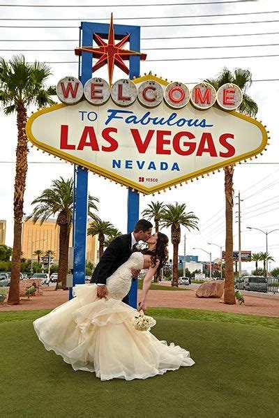 Best Las Vegas Wedding Packages for Every Budget – Chapel of the Flowers Blog | Vegas themed ...