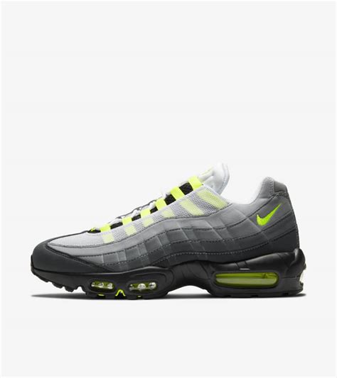 Air Max 95 OG 'Neon Yellow' Release Date. Nike SNKRS