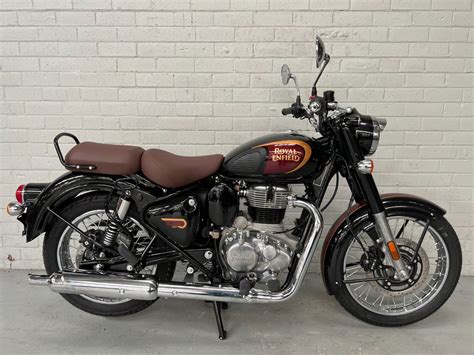 Royal Enfield Classic 350 Halcyon Black Colour, Classic 350 Colours In India – BikeWale ...