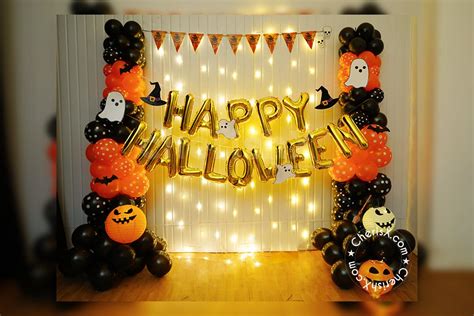 Discover 70+ it halloween decorations super hot - vova.edu.vn