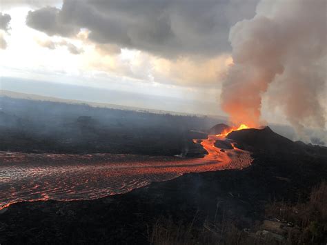 Study: 2018 Kīlauea Volcano Eruption Triggered by Decade-Long Pressure ...