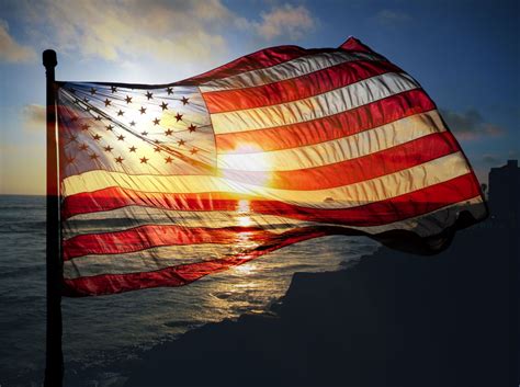 Backlit American Flag | Manteresting