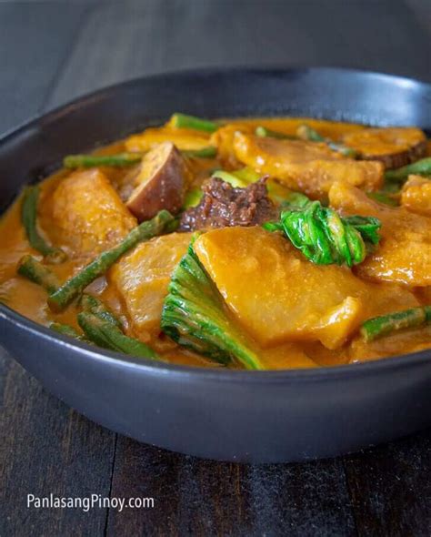 Kare-Kare Recipe (Beef Tripe) - Panlasang Pinoy