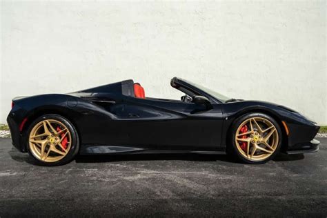 Used 2021 Ferrari F8 Spider For Sale (Sold) | iLusso Stock #M261925