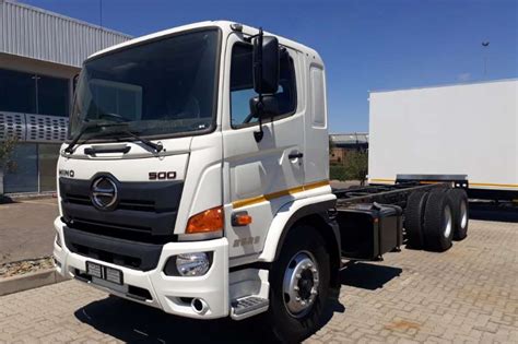 2019 Hino Hino 500 2829 6x2 FC MT Chassis cab Truck Trucks for sale in Gauteng on Truck & Trailer