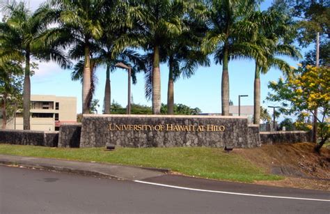 University of Hawaii at Hilo (UHH, UH Hilo, UHH) Academics and ...