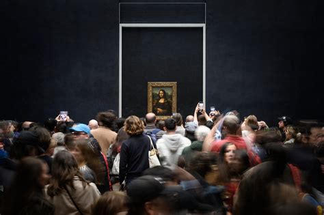 Louvre says Mona Lisa could get a room of her own