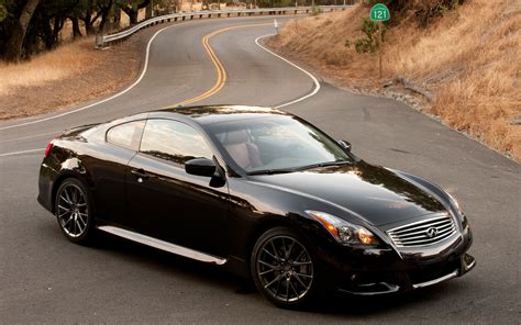 2011 Infiniti G37 Coupe IPL - Editors' Notebook - Automobile Magazine