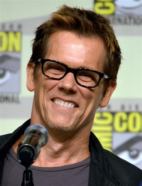 File:Kevin Bacon Comic-Con 2012.jpg - Wikimedia Commons