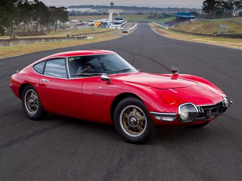 Toyota 2000 GT - Information and photos - MOMENTcar