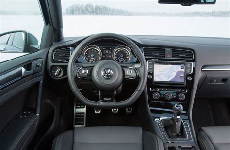 Interior of the Golf R | Volkswagen Newsroom