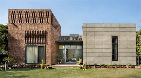 Brick by Brick House | Buildofy