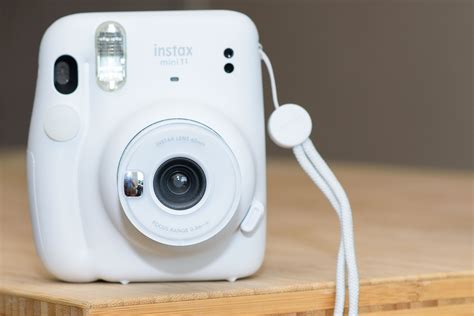 Fujifilm Instax Mini 11 Camera - core-global.org